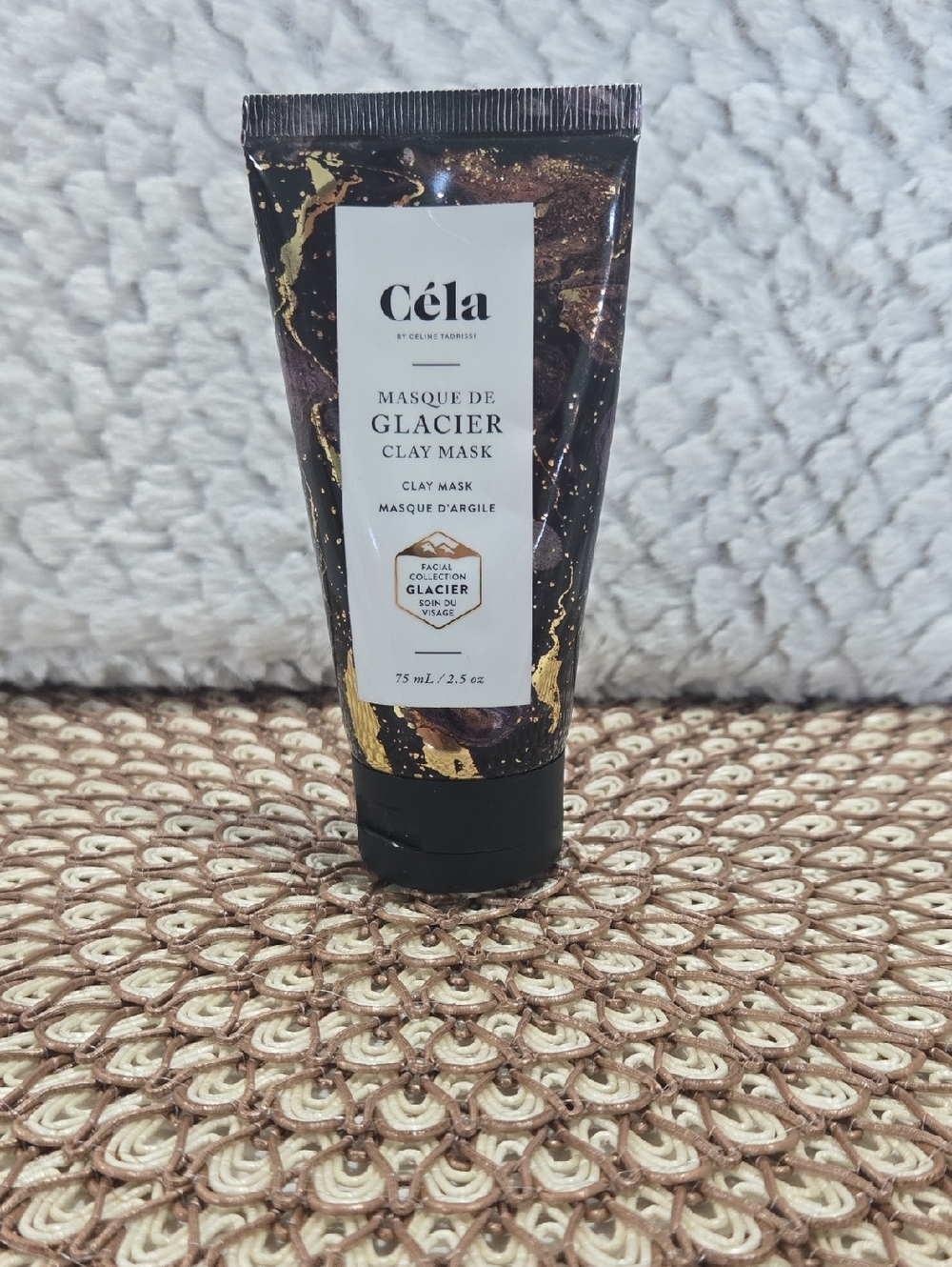 Céla Glacier Clay Mask – Black & Gold Tube